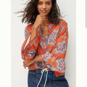 Paisley ruffled sleeve shirt